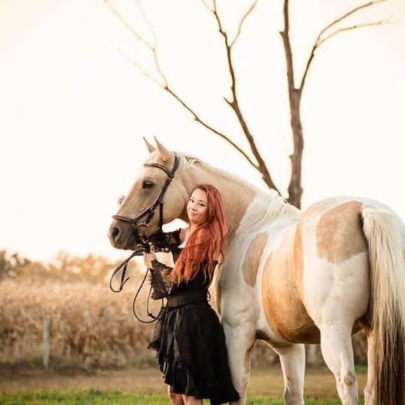 Meet your Posher, Meg - Picture 1 of 1